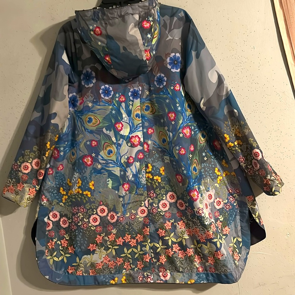 Johnny Was reversible coat. Rain resistant NWOT - Picture 9 of 12